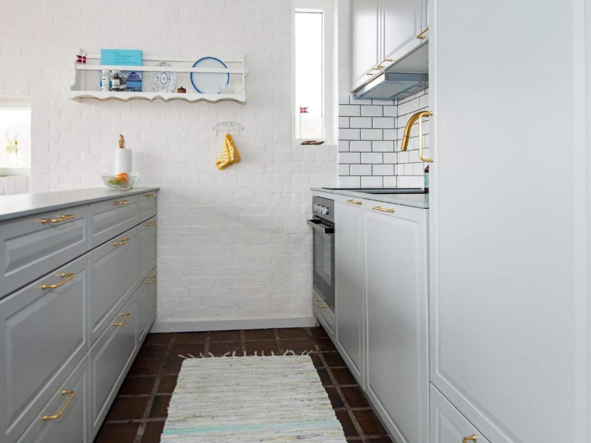 5 Person Holiday Home In Henne Henne Strand Esterno foto