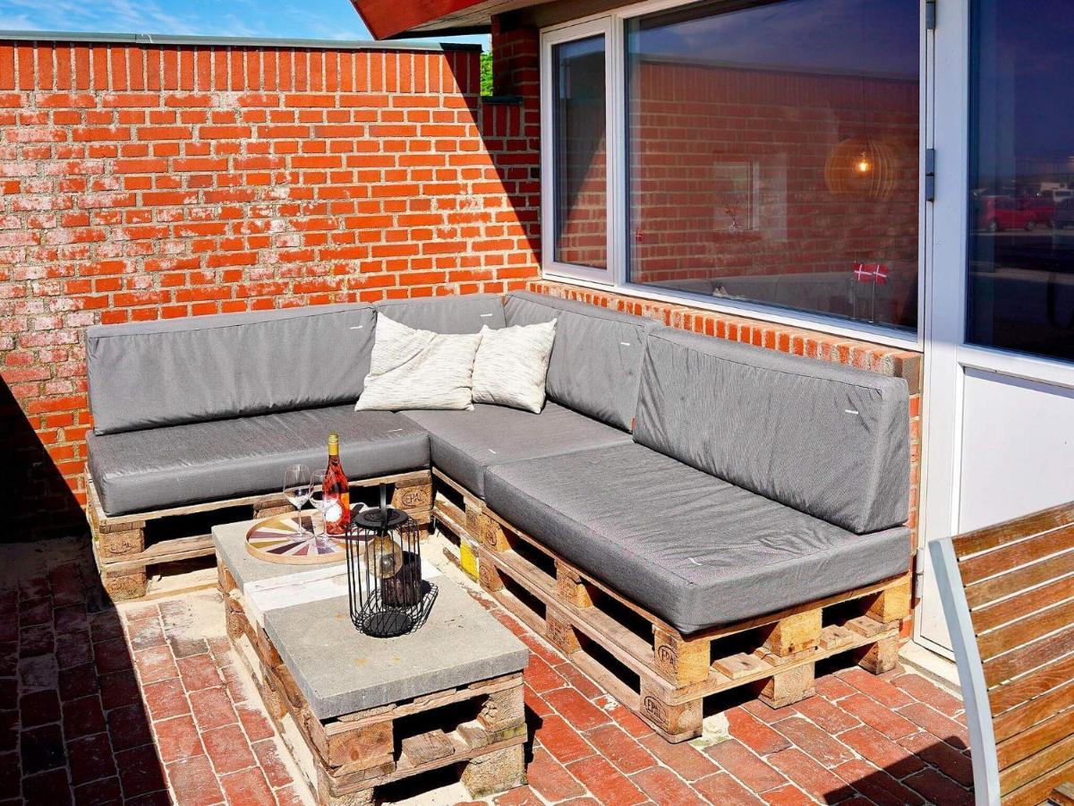5 Person Holiday Home In Henne Henne Strand Esterno foto